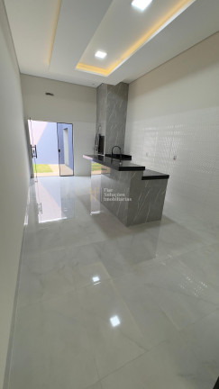 Imagem Casa com 3 Quartos à Venda, 182 m² em Cristo Rei - Várzea Grande