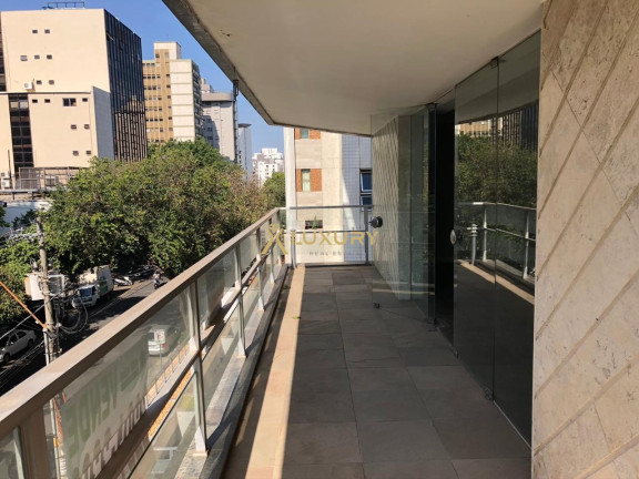 Imagem Imóvel com 4 Quartos à Venda, 300 m² em Santo Agostinho - Belo Horizonte Imagem Imóvel com 4 Quartos à Venda, 300 m² em Santo Agostinho - Belo Horizonte