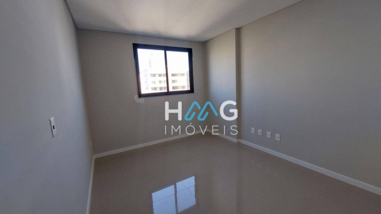 Imagem Apartamento com 3 Quartos à Venda, 124 m² em Meia Praia - Itapema Imagem Apartamento com 3 Quartos à Venda, 124 m² em Meia Praia - Itapema