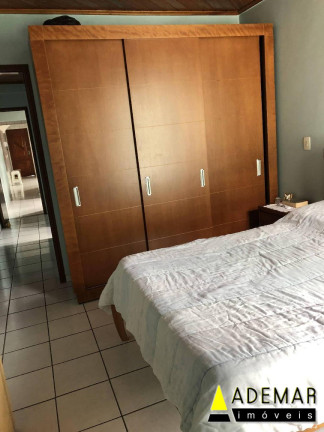 Imagem Casa com 2 Quartos à Venda, 195 m² em Casa Grande - Diadema