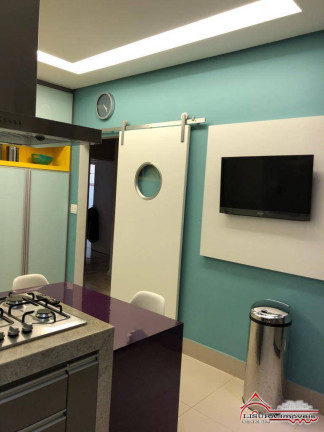 Imagem Casa com 5 Quartos à Venda, 237 m² em Jardim América - Jacareí Imagem Casa com 5 Quartos à Venda, 237 m² em Jardim América - Jacareí