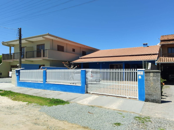 Imagem Casa com 2 Quartos à Venda, 145 m² em Centro - Balneário Barra Do Sul