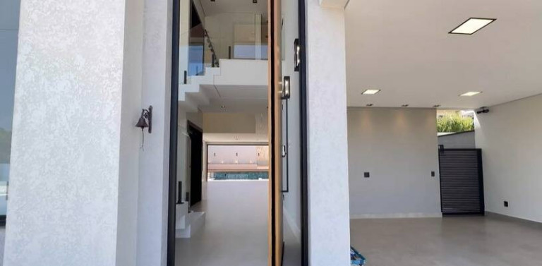 Imagem Casa com 3 Quartos à Venda, 302 m² em Swiss - Campinas