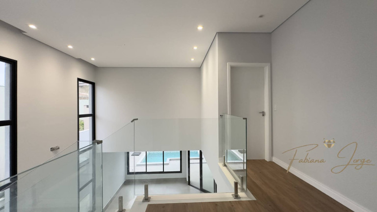 Imagem Casa com 3 Quartos à Venda, 327 m² em Roncáglia - Valinhos Imagem Casa com 3 Quartos à Venda, 327 m² em Roncáglia - Valinhos