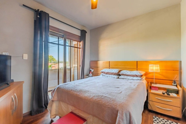 Imagem Casa com 4 Quartos à Venda, 202 m² em Ipanema - Porto Alegre