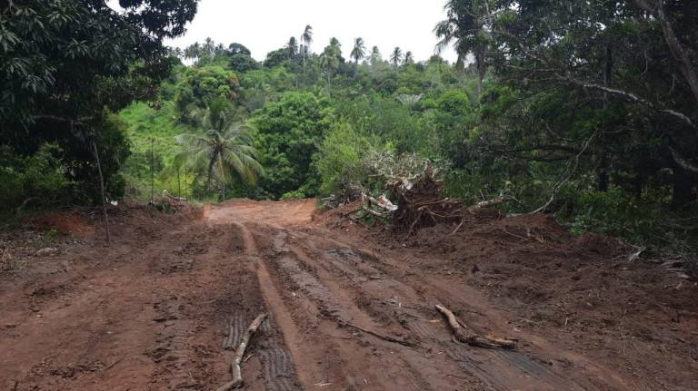 Imagem Terreno à Venda, 300 m² em Barra Do Pojuca (monte Gordo) - Camaçari