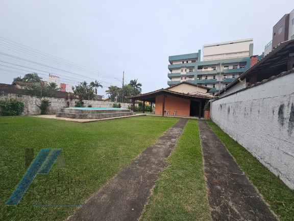 Imagem Casa com 3 Quartos à Venda, 204 m² em Toninhas - Ubatuba Imagem Casa com 3 Quartos à Venda, 204 m² em Toninhas - Ubatuba