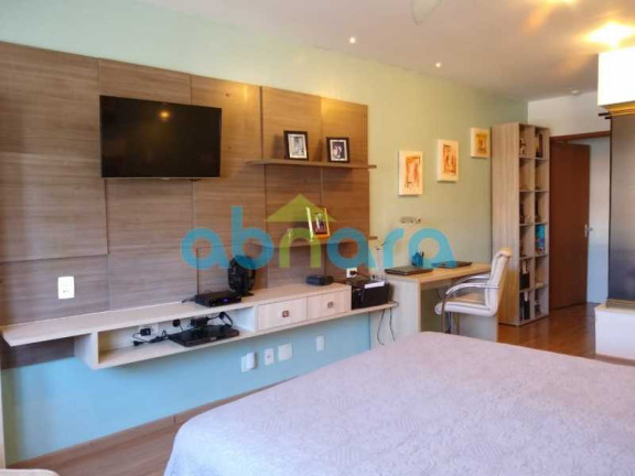 Imagem Cobertura com 4 Quartos à Venda, 400 m² em Copacabana - Rio De Janeiro Imagem Cobertura com 4 Quartos à Venda, 400 m² em Copacabana - Rio De Janeiro