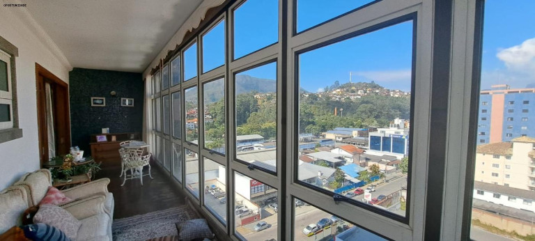 Imagem Apartamento com 4 Quartos à Venda, 200 m² em Várzea - Teresópolis Imagem Apartamento com 4 Quartos à Venda, 200 m² em Várzea - Teresópolis