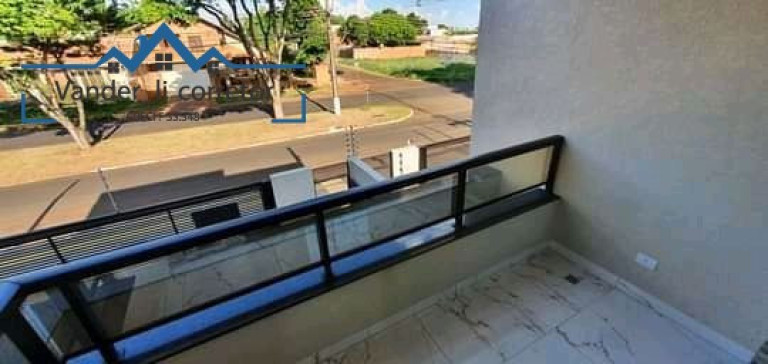 Imagem Imóvel com 3 Quartos à Venda, 234 m² em Jardim Elisa