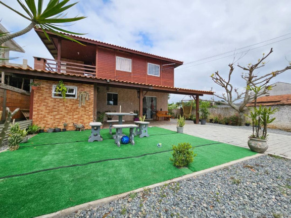 Imagem Casa com 6 Quartos à Venda, 160 m² em Centro - Balneário Barra Do Sul