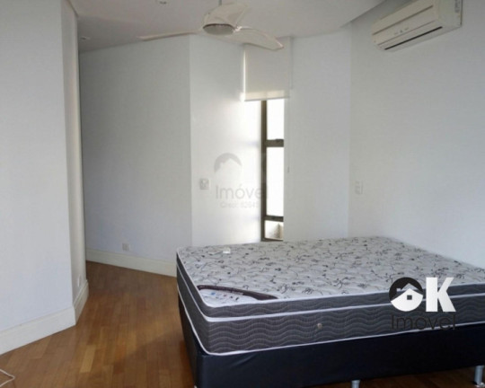 Imagem Apartamento com 4 Quartos à Venda, 251 m² em Vila Nova Conceição - São Paulo Imagem Apartamento com 4 Quartos à Venda, 251 m² em Vila Nova Conceição - São Paulo