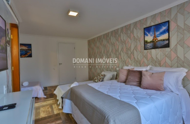 Imagem Imóvel com 10 Quartos à Venda, 520 m² em Região Do Atalaia - Campos Do Jordão Imagem Imóvel com 10 Quartos à Venda, 520 m² em Região Do Atalaia - Campos Do Jordão