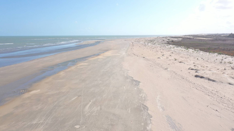 Imagem Terreno à Venda, 1.000 m² em Praia De Bitupitá - Barroquinha Imagem Terreno à Venda, 1.000 m² em Praia De Bitupitá - Barroquinha