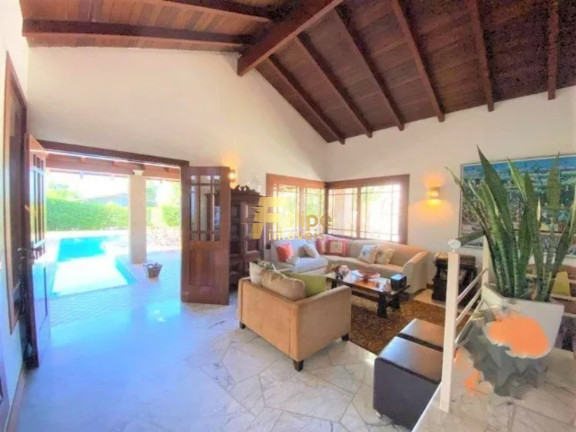 Imagem Casa com 6 Quartos à Venda, 720 m² em Praia Do Morro - Guarapari Imagem Casa com 6 Quartos à Venda, 720 m² em Praia Do Morro - Guarapari