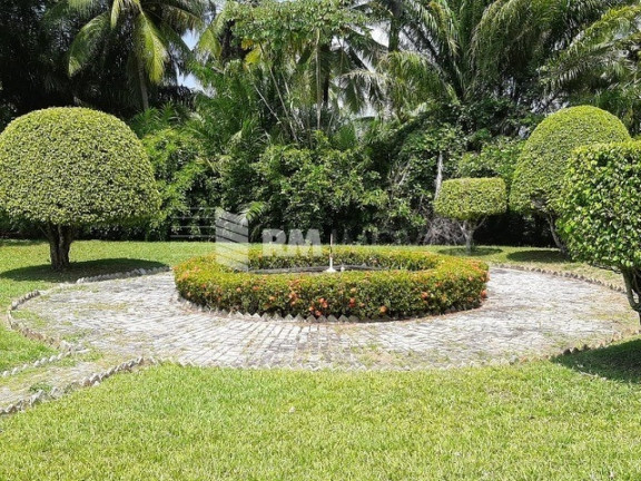 Imagem Casa de Condomínio com 4 Quartos à Venda, 800 m² em Estrada Do Coco - Lauro De Freitas Imagem Casa de Condomínio com 4 Quartos à Venda, 800 m² em Estrada Do Coco - Lauro De Freitas