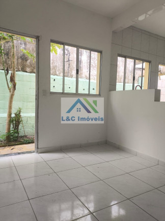 Imagem Casa com 2 Quartos à Venda, 111 m² em Jardim Aguapeu - Mongaguá