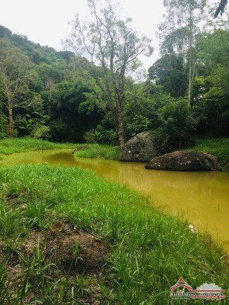 Imagem Chácara com 2 Quartos à Venda, 26.300 m² em Guararema Imagem Chácara com 2 Quartos à Venda, 26.300 m² em Guararema