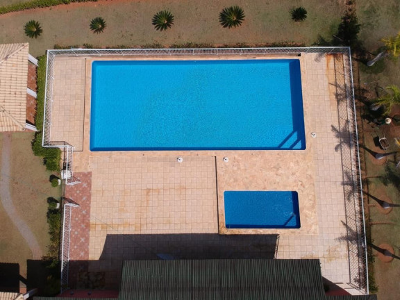 Imagem Casa de Condomínio com 3 Quartos à Venda, 1.600 m² em Araçoiaba Da Serra