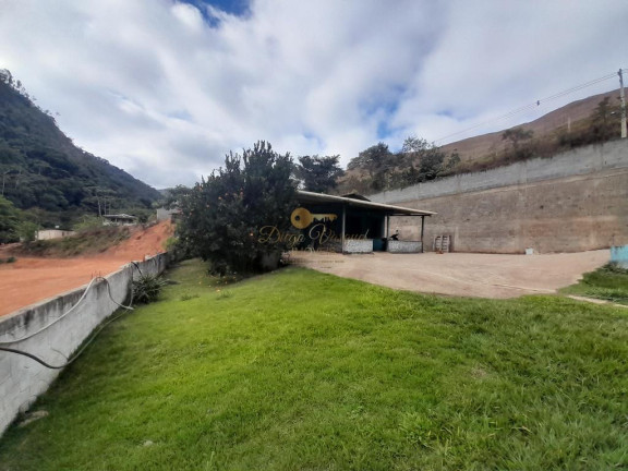 Imagem Casa com 3 Quartos à Venda, 675 m² em Campo Limpo - Teresópolis Imagem Casa com 3 Quartos à Venda, 675 m² em Campo Limpo - Teresópolis