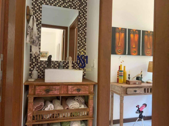 Imagem Casa com 5 Quartos à Venda,  em Sana - Macaé