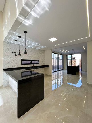 Imagem Casa com 3 Quartos à Venda, 300 m² em Santa Tereza - Taubaté Imagem Casa com 3 Quartos à Venda, 300 m² em Santa Tereza - Taubaté