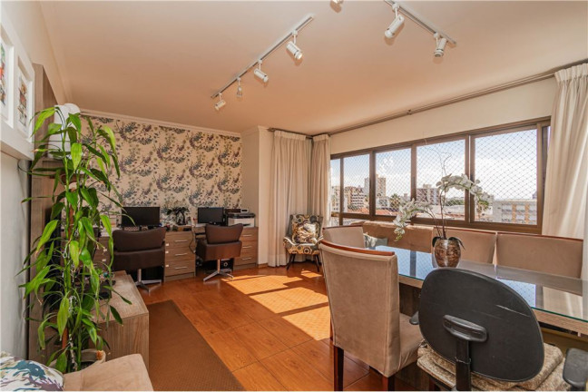 Imagem Apartamento com 2 Quartos à Venda, 73 m² em Menino Deus - Porto Alegre