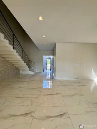 Imagem Casa com 3 Quartos à Venda, 240 m² em Cônego Getúlio - Patos De Minas Imagem Casa com 3 Quartos à Venda, 240 m² em Cônego Getúlio - Patos De Minas