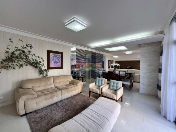 Apartamento com 3 Quartos para Alugar, 151 m² em Pitangueiras - Guarujá