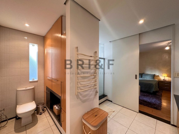 Imagem Casa com 3 Quartos à Venda, 220 m² em Brooklin - São Paulo Imagem Casa com 3 Quartos à Venda, 220 m² em Brooklin - São Paulo
