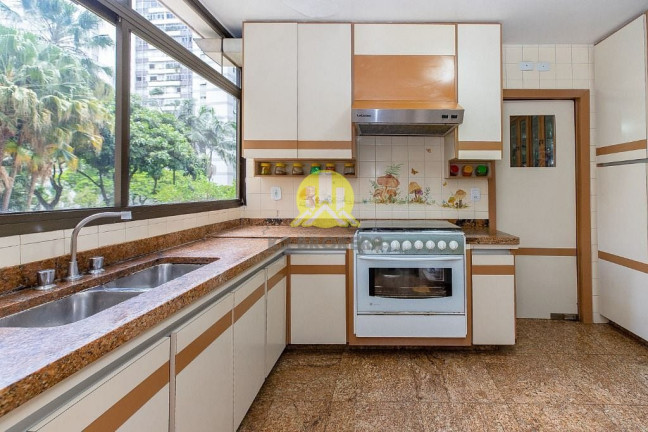 Imagem Apartamento com 4 Quartos à Venda, 240 m² em Higienópolis - São Paulo Imagem Apartamento com 4 Quartos à Venda, 240 m² em Higienópolis - São Paulo
