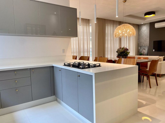 Imagem Apartamento com 4 Quartos à Venda, 206 m² em Itapema - Itapema