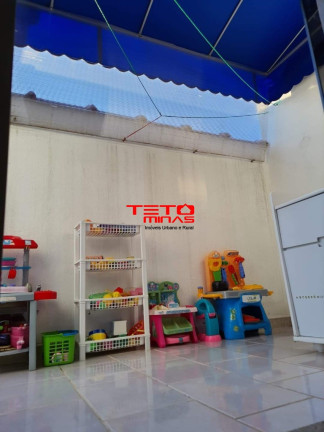 Imagem Casa com 2 Quartos à Venda, 70 m² em Vila Nova - São Lourenço