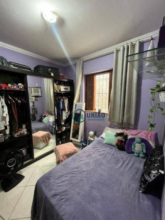 Imagem Casa com 2 Quartos à Venda, 90 m² em São Lourenço - Niterói Imagem Casa com 2 Quartos à Venda, 90 m² em São Lourenço - Niterói