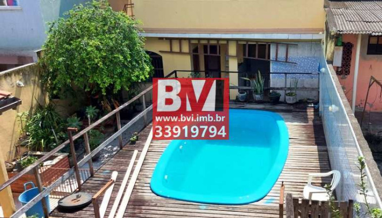 Imagem Casa com 4 Quartos à Venda, 320 m² em Vila Da Penha - Rio De Janeiro Imagem Casa com 4 Quartos à Venda, 320 m² em Vila Da Penha - Rio De Janeiro