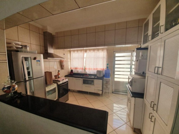 Imagem Casa com 3 Quartos à Venda, 360 m² em Vila Menuzzo - Sumaré Imagem Casa com 3 Quartos à Venda, 360 m² em Vila Menuzzo - Sumaré