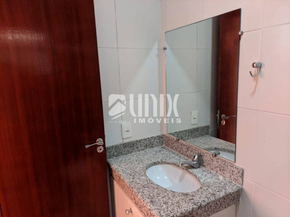 Imagem Apartamento com 3 Quartos à Venda ou Locação, 88 m² em Flamboaynt - Campos Dos Goytacazes Imagem Apartamento com 3 Quartos à Venda ou Locação, 88 m² em Flamboaynt - Campos Dos Goytacazes
