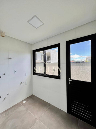 Imagem Casa de Condomínio com 4 Quartos à Venda, 264 m² em Santa Regina - Camboriú Imagem Casa de Condomínio com 4 Quartos à Venda, 264 m² em Santa Regina - Camboriú