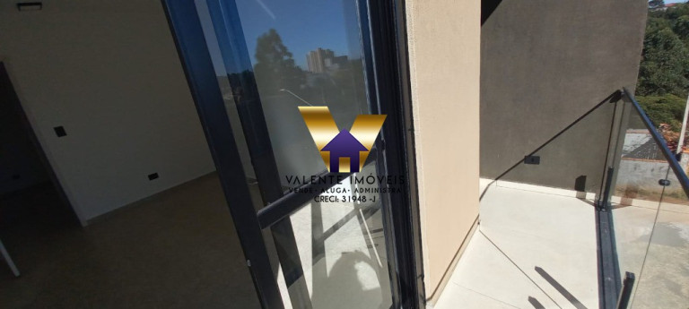 Imagem Casa com 3 Quartos para Alugar,  em Laranjeiras - Caieiras