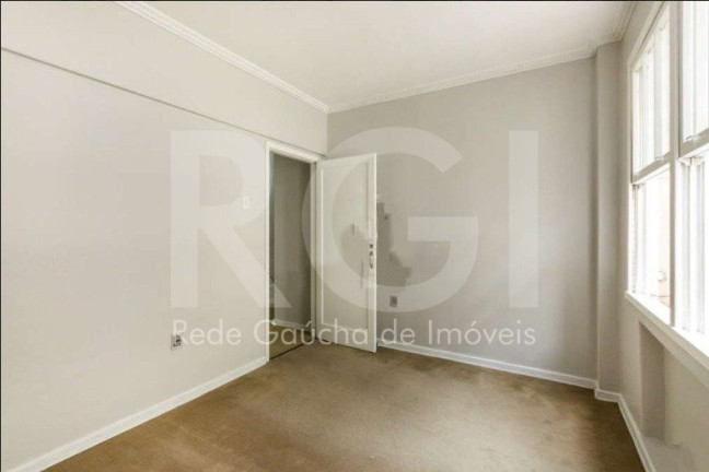 Imagem Apartamento com 3 Quartos à Venda, 145 m² em Centro Histórico - Porto Alegre Imagem Apartamento com 3 Quartos à Venda, 145 m² em Centro Histórico - Porto Alegre