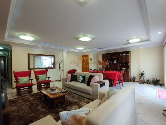 Apartamento com 4 Quartos à Venda, 390 m² em Agriões - Teresópolis