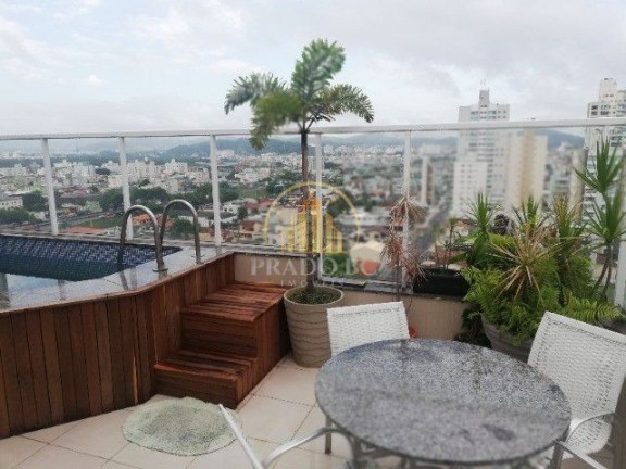 Imagem Cobertura com 4 Quartos à Venda, 290 m² em Centro - Balneário Camboriú