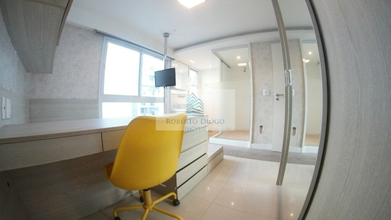 Imagem Imóvel com 4 Quartos à Venda, 158 m² em Icaraí - Niterói Imagem Imóvel com 4 Quartos à Venda, 158 m² em Icaraí - Niterói