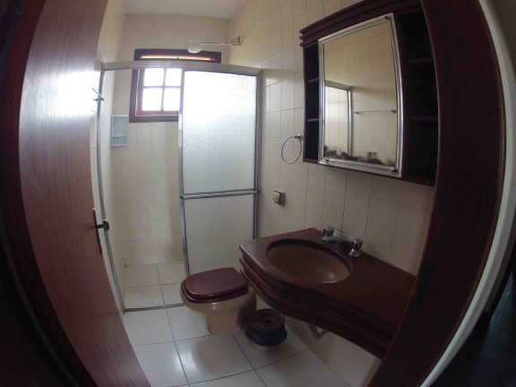 Imagem Casa com 4 Quartos para Temporada, 200 m² em Praia Grande - Ubatuba Imagem Casa com 4 Quartos para Temporada, 200 m² em Praia Grande - Ubatuba
