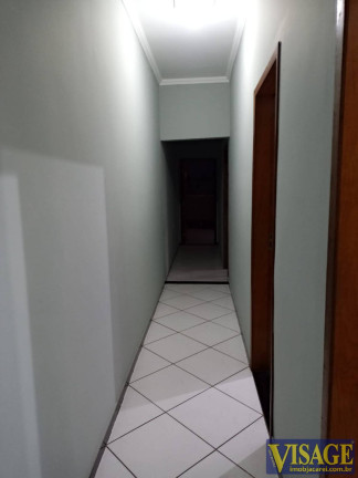 Imagem Casa com 3 Quartos à Venda, em Pq. Dos Sinos - Jacareí Imagem Casa com 3 Quartos à Venda, em Pq. Dos Sinos - Jacareí
