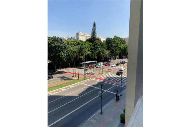 Imagem Sala Comercial à Venda, em Jardim Paulistano - São Paulo Imagem Sala Comercial à Venda, em Jardim Paulistano - São Paulo