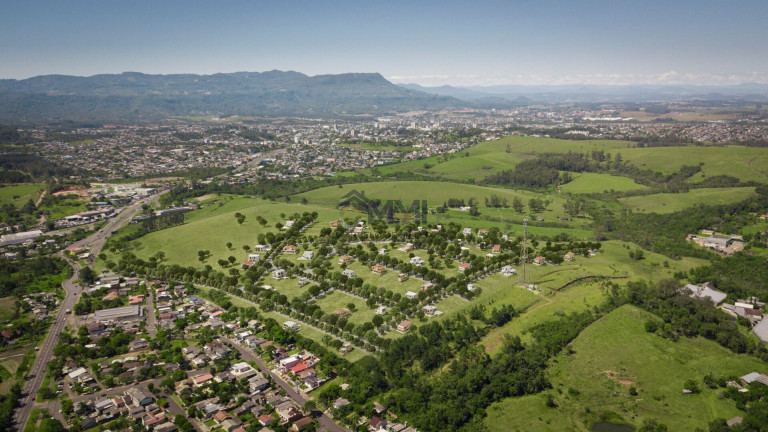 Imagem Terreno à Venda, 330 m² em Centro - Campo Bom Imagem Terreno à Venda, 330 m² em Centro - Campo Bom