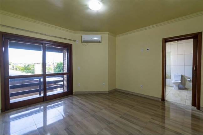 Imagem Casa com 2 Quartos à Venda,  em Rio Branco - Canoas