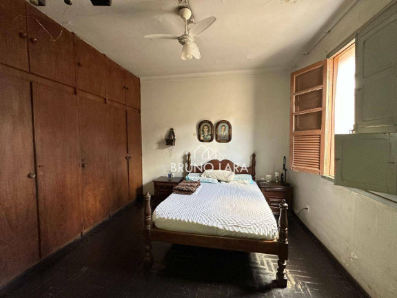 Imagem Casa com 3 Quartos à Venda, 300 m² em Centro - Betim Imagem Casa com 3 Quartos à Venda, 300 m² em Centro - Betim