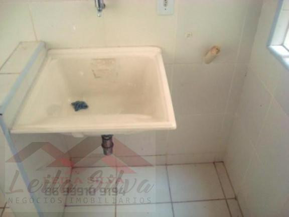 Apartamento com 3 Quartos à Venda,  em Primavera - Teresina